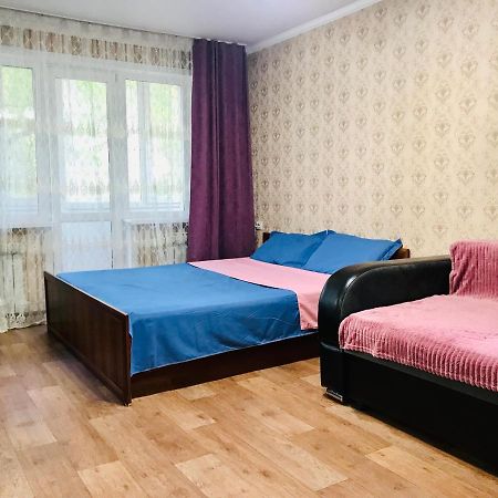 Apartaments In The City Center Karagandy エクステリア 写真