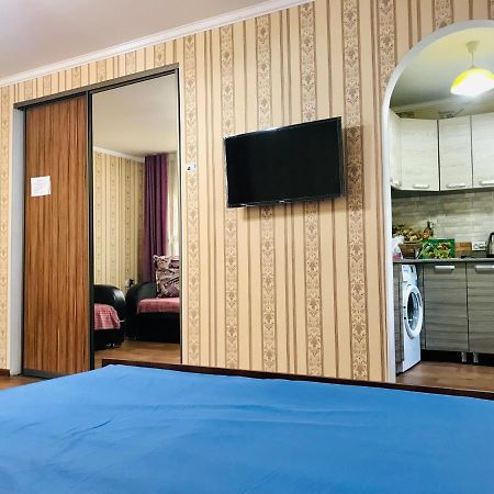 Apartaments In The City Center Karagandy エクステリア 写真